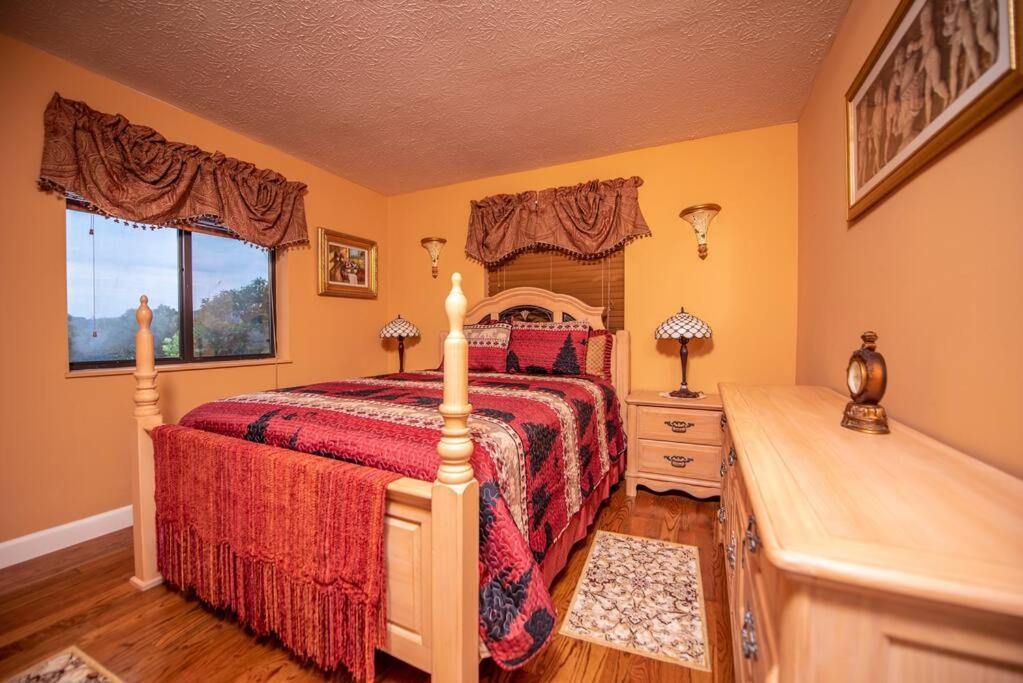 City & Mountain View 5 Mins From Downtown Gatlinburg Exteriör bild